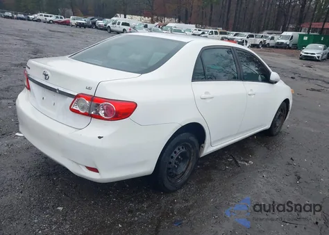 2011 Toyota Corolla Le z USA, uszkodzony, nr VIN 2T1BU4EE3BC717719